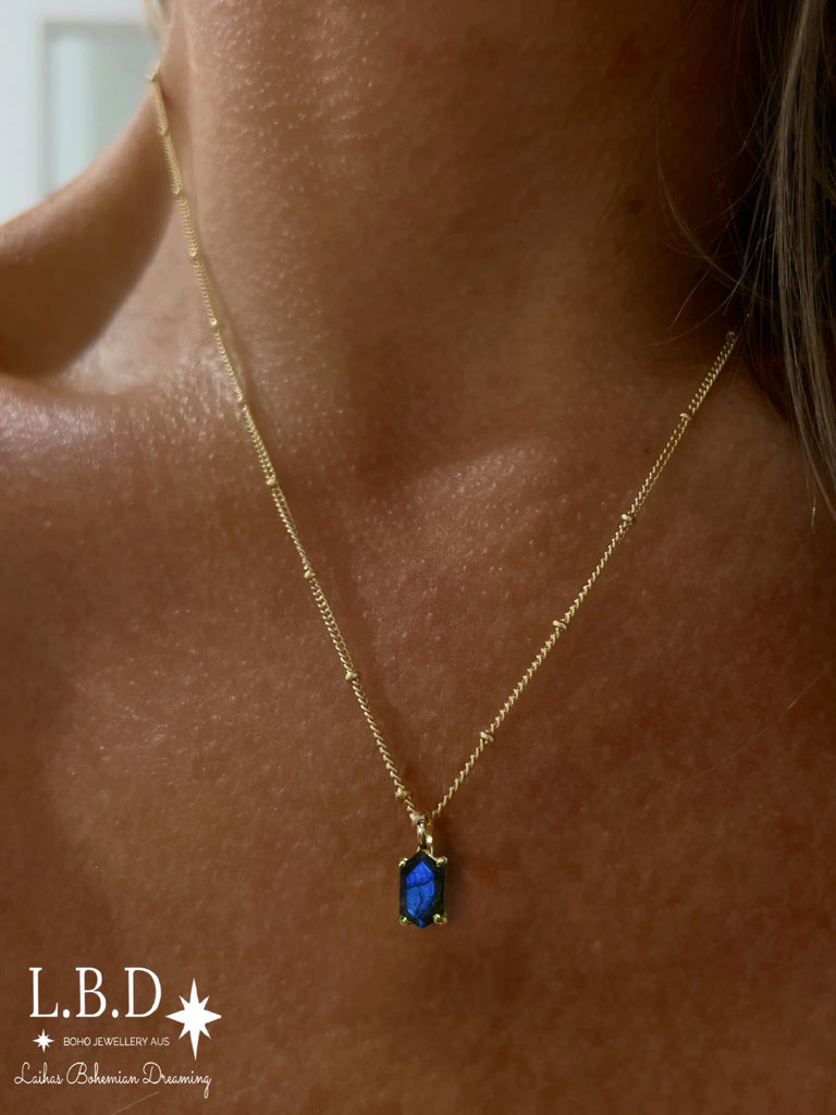 Laihas Mini Hex Crystal Gold Labradorite Necklace Gold Gemstone Necklace Laihas Bohemian Dreaming -L.B.D