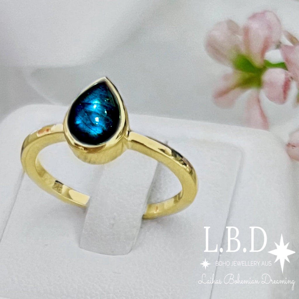 Laihas Mini Tearing Spirit Gold Labradorite Ring Gemstone Gold Ring Laihas Bohemian Dreaming -L.B.D