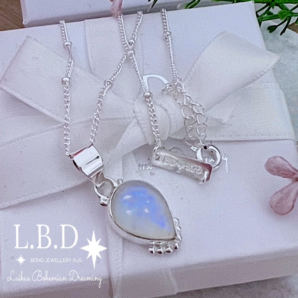 Laihas Peaceful Solitude Raindrop Moonstone Necklace Gemstone Sterling Silver necklace Laihas Bohemian Dreaming -L.B.D