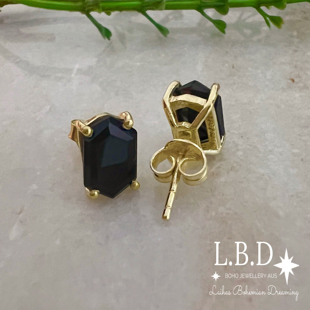 Laihas Hex Crystal Gold Onyx Stud Earrings Gold Gemstone earrings Laihas Bohemian Dreaming -L.B.D