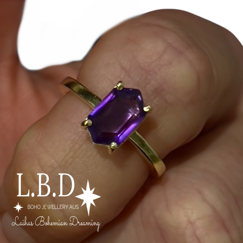 Laihas Gold Mini Hex Crystal Amethyst Ring Gemstone Gold Ring Laihas Bohemian Dreaming -L.B.D