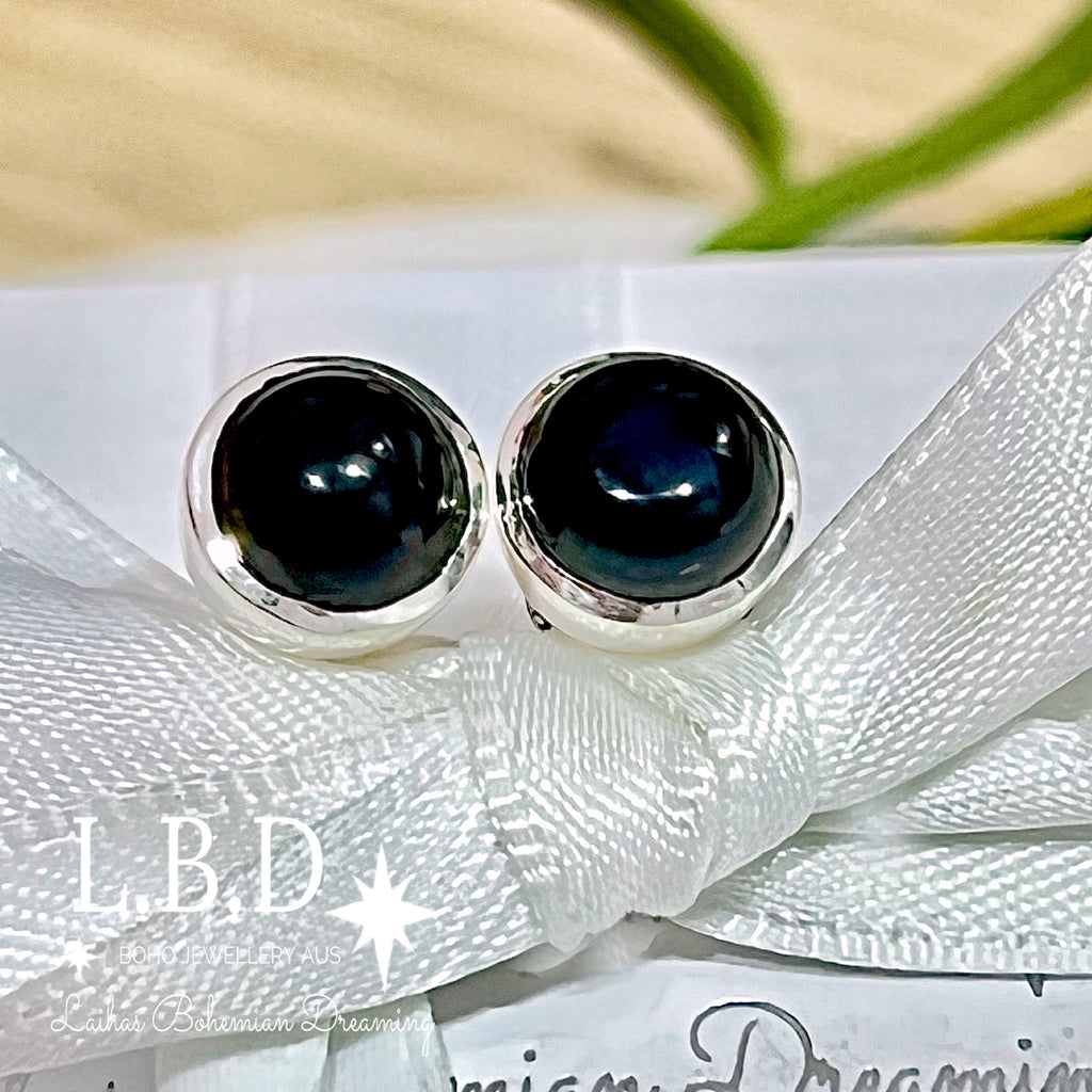 Laihas Classic Round Onyx Stud Earrings Gemstone Sterling Silver Earrings Laihas Bohemian Dreaming -L.B.D