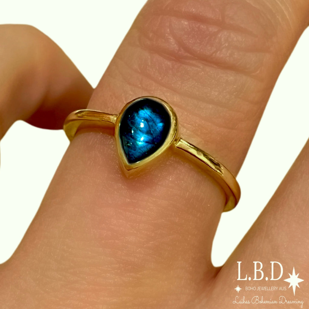 Laihas Mini Tearing Spirit Gold Labradorite Ring Gemstone Gold Ring Laihas Bohemian Dreaming -L.B.D