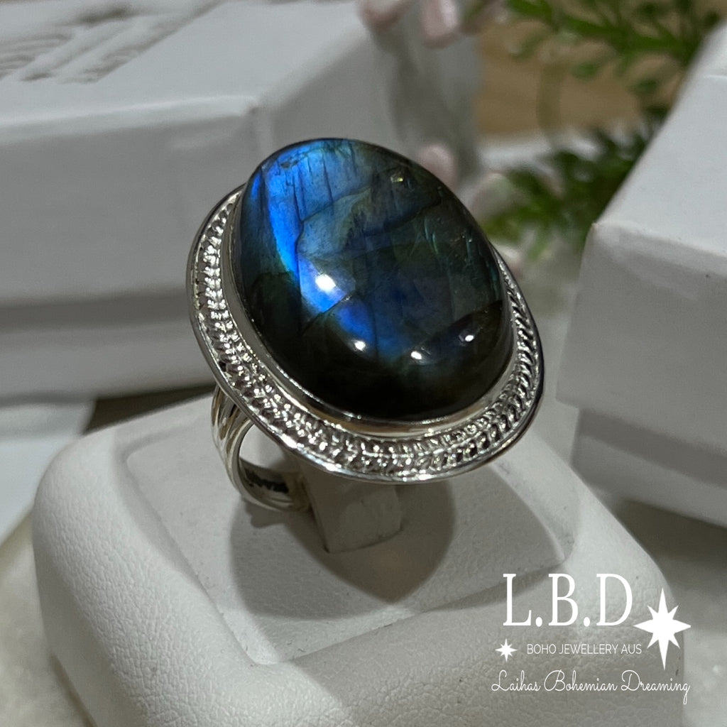 Gleaming Boho Statement Labradorite Ring - LBD Gemstone Sterling Silver Ring Laihas Bohemian Dreaming -L.B.D