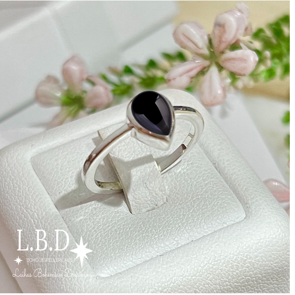 Laihas Mini Tearing Spirit Onyx Ring Gemstone Sterling Silver Ring Laihas Bohemian Dreaming -L.B.D