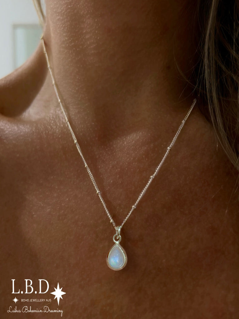Laihas Mini Classic Chic Raindrop Moonstone Necklace Gemstone Sterling Silver necklace Laihas Bohemian Dreaming -L.B.D
