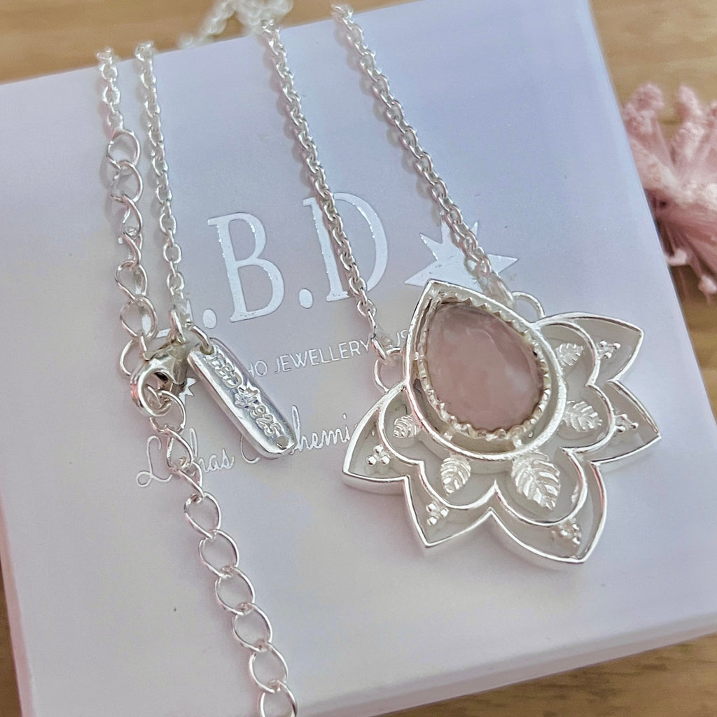 Laihas Daisly Boho Rose Quartz Necklace Gemstone Sterling Silver necklace Laihas Bohemian Dreaming -L.B.D