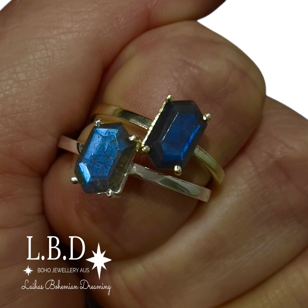 Laihas Gold Mini Hex Crystal Labradorite Ring Gemstone Gold Ring Laihas Bohemian Dreaming -L.B.D