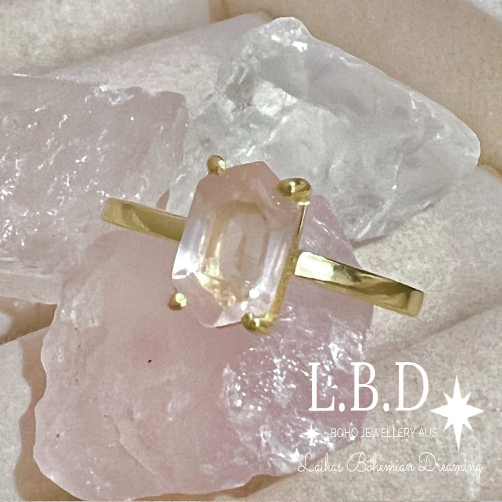 Laihas Gold Mini Hex Crystal Rose Quartz Ring Gemstone Gold Ring Laihas Bohemian Dreaming -L.B.D