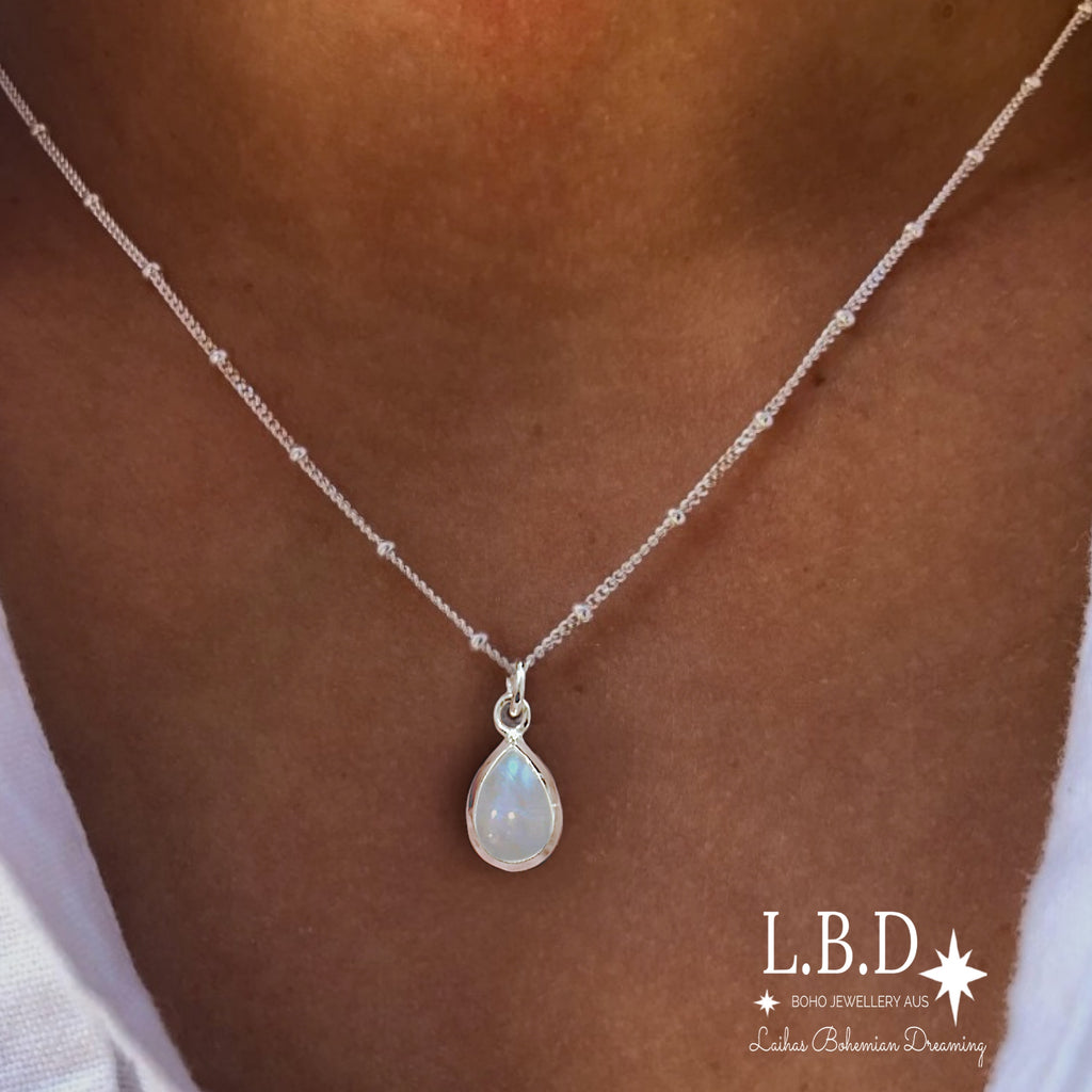Laihas Mini Classic Chic Raindrop Moonstone Necklace Gemstone Sterling Silver necklace Laihas Bohemian Dreaming -L.B.D