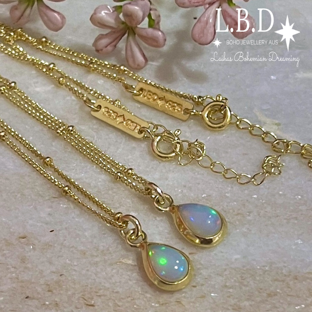 Laihas Classic Chic Raindrop Gold Opal Necklace Gold Gemstone Necklace Laihas Bohemian Dreaming -L.B.D