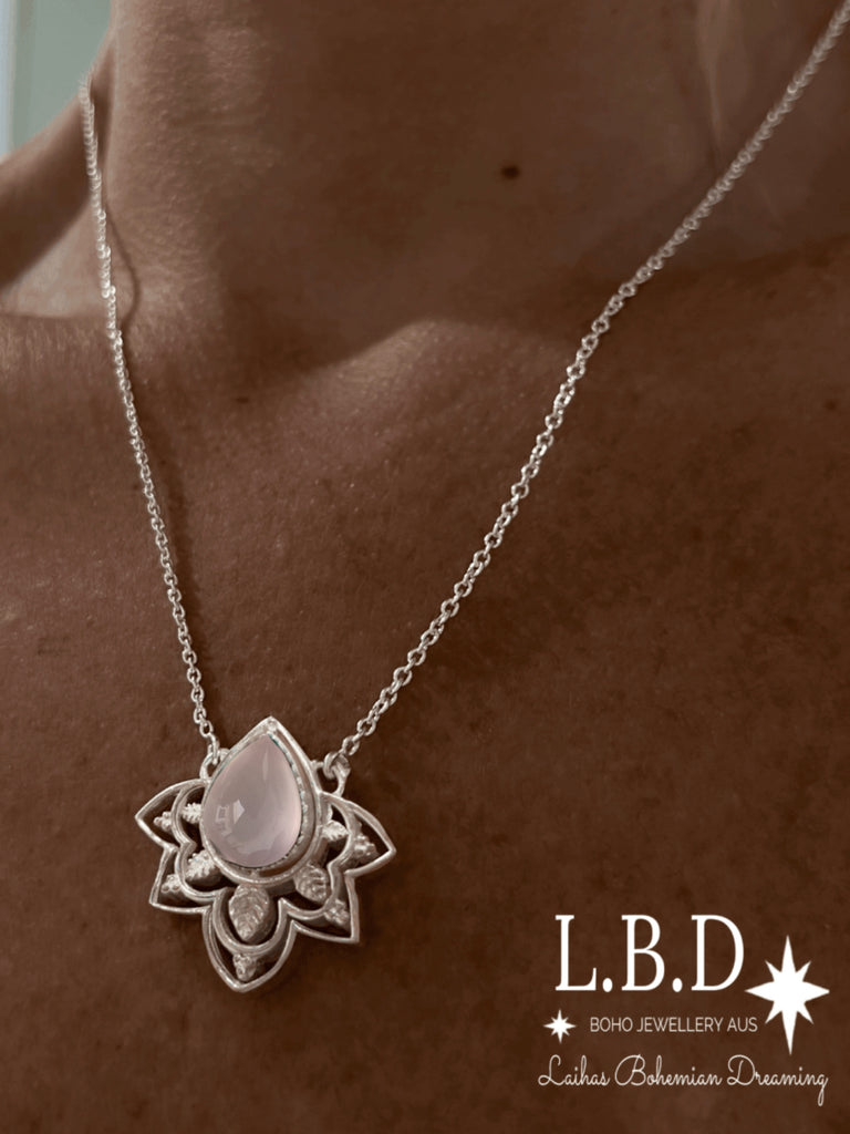 Laihas Daisly Boho Rose Quartz Necklace Gemstone Sterling Silver necklace Laihas Bohemian Dreaming -L.B.D