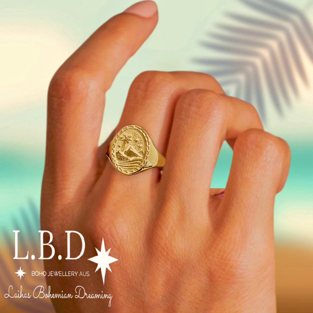 Laihas Bohemian Paradise Gold Signet Ring Gold Ring Laihas Bohemian Dreaming -L.B.D