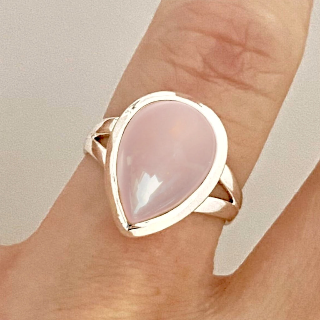 Laihas Classic Chic Raindrop Rose Quartz Ring Gemstone Sterling Silver Ring Laihas Bohemian Dreaming -L.B.D