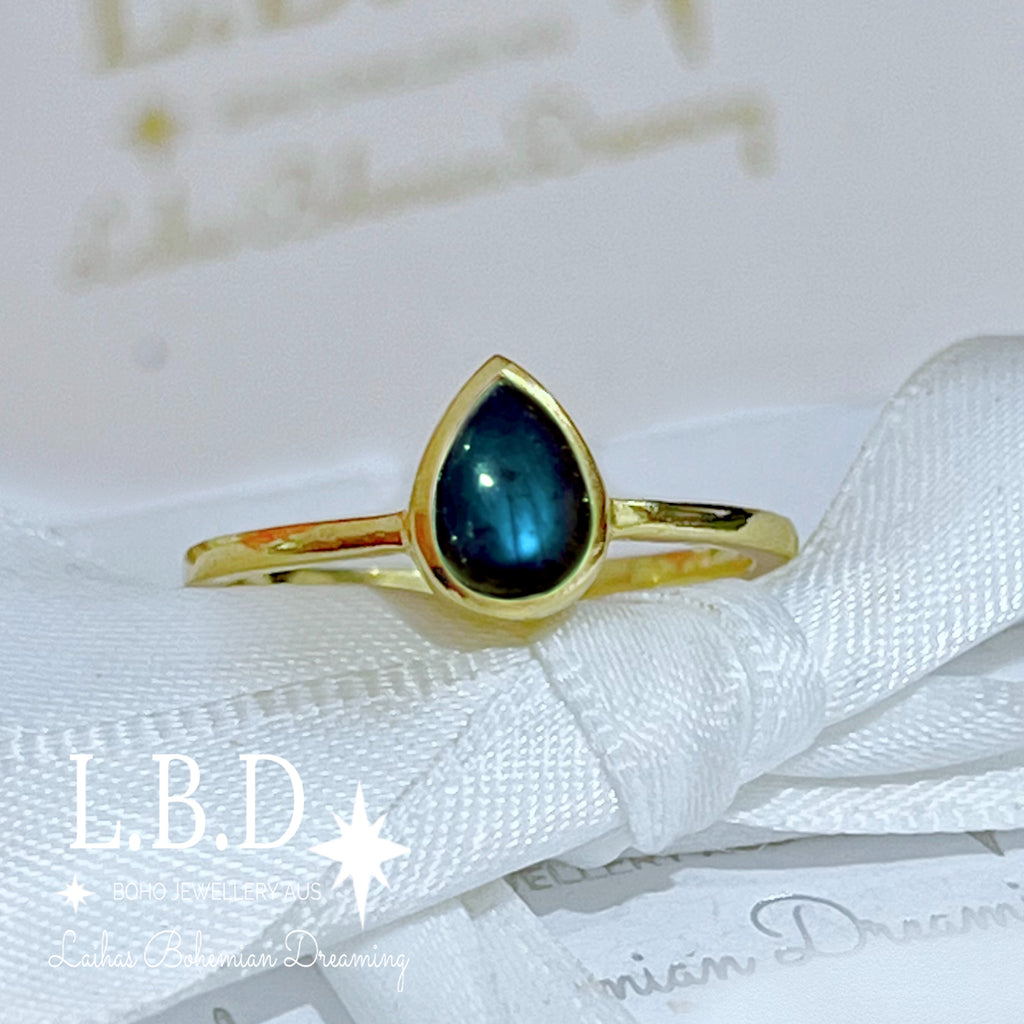 Laihas Mini Tearing Spirit Gold Labradorite Ring Gemstone Gold Ring Laihas Bohemian Dreaming -L.B.D