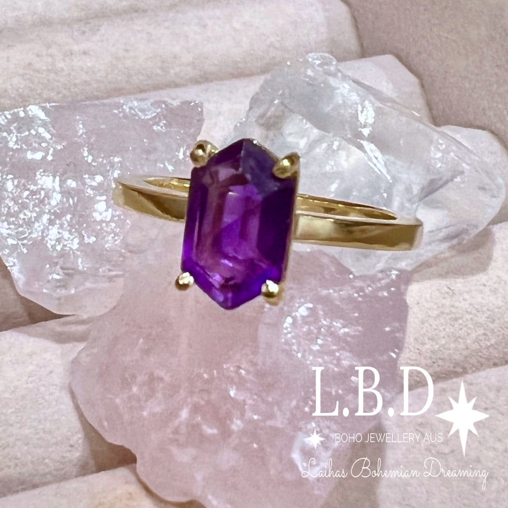 Laihas Gold Mini Hex Crystal Amethyst Ring Gemstone Gold Ring Laihas Bohemian Dreaming -L.B.D