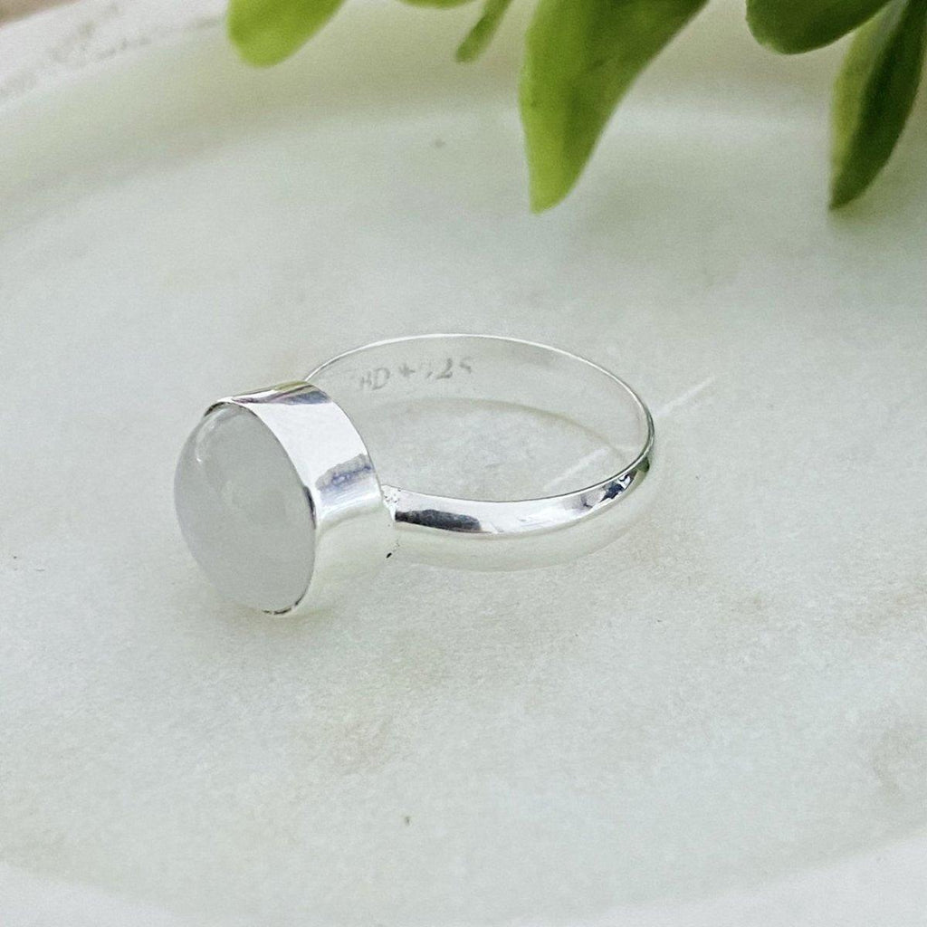 Laihas Casual Summer Moonstone Ring 10mm Round -LBD Australia