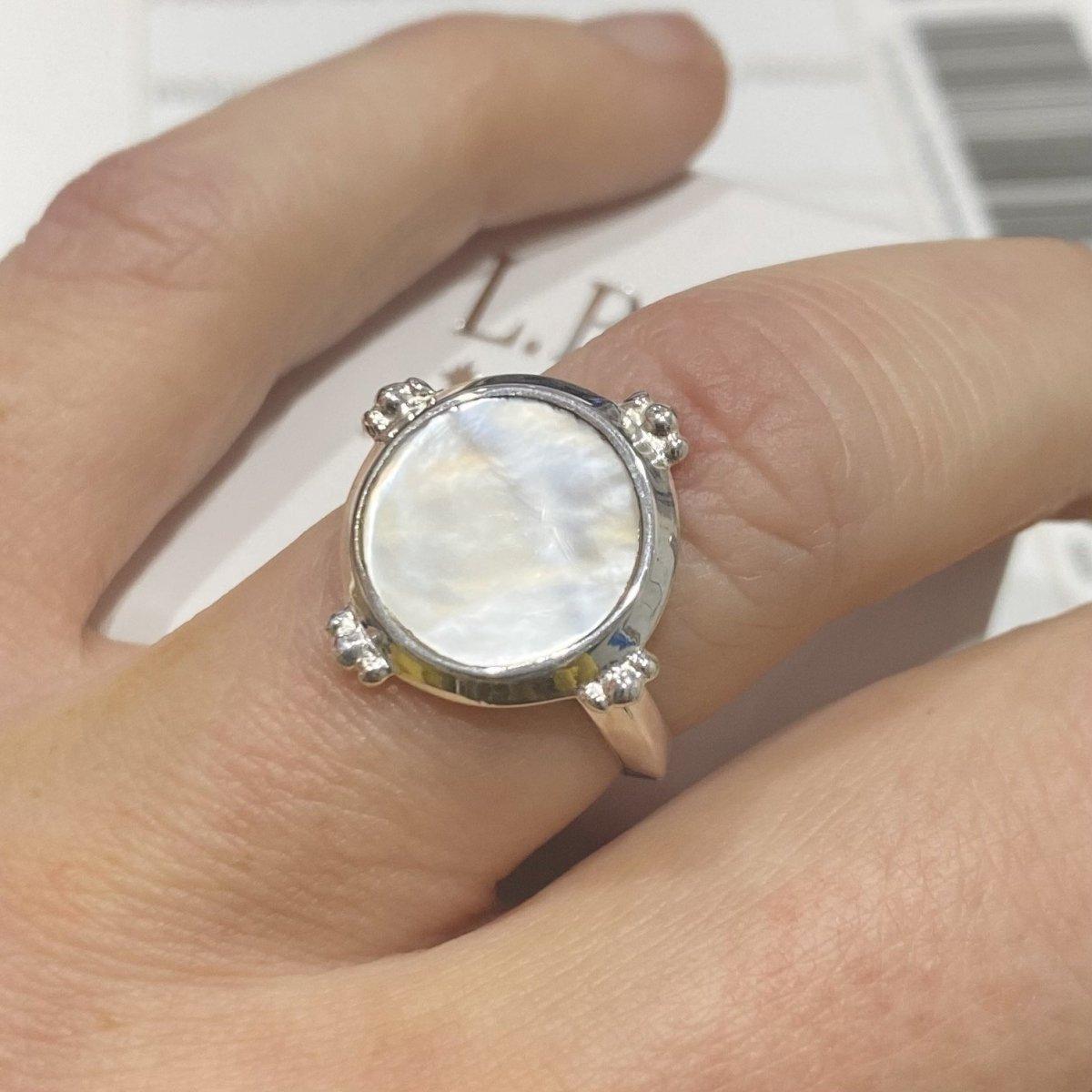 Laihas Enchanted Mother Of Pearl Ring Sterling Silver
