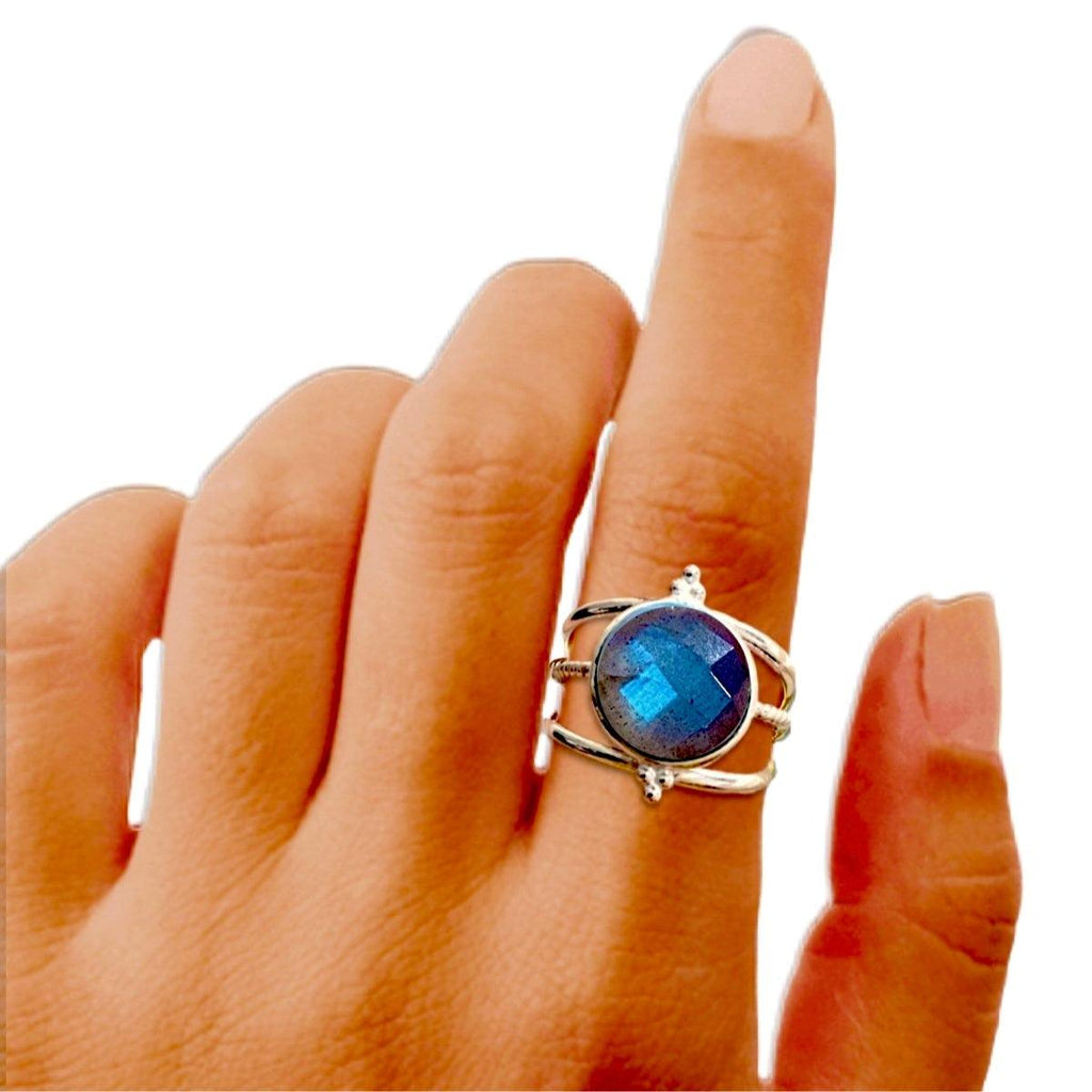 Laihas Free Spirit Labradorite Ring