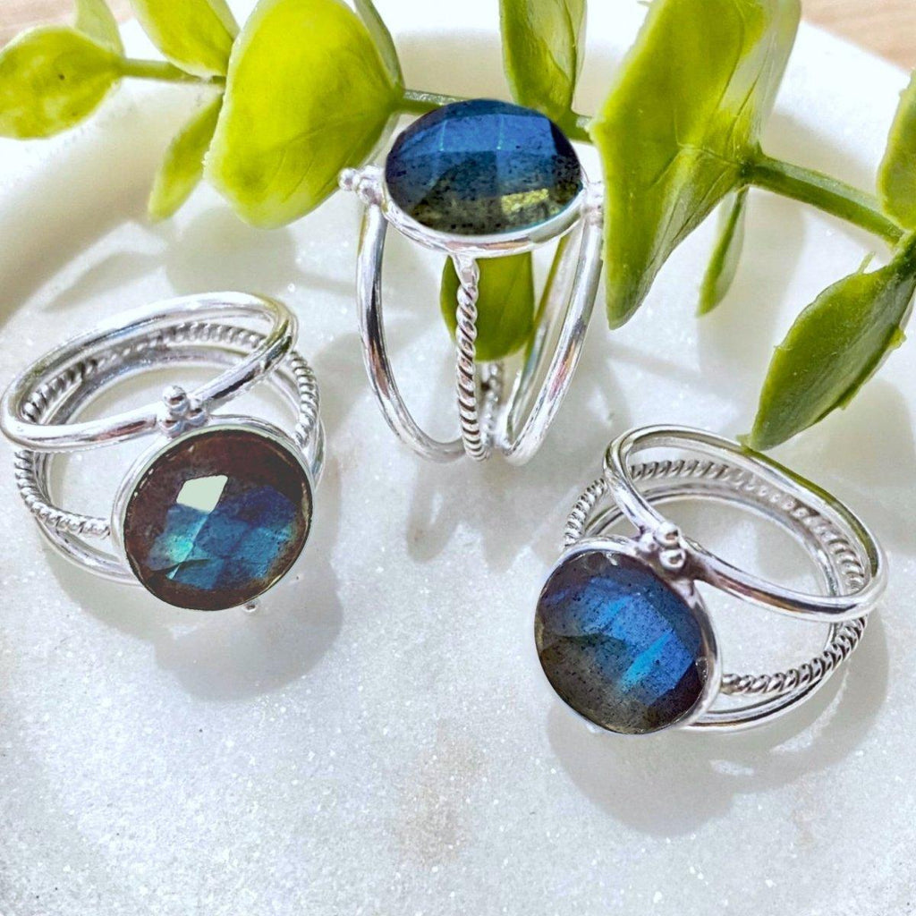 Laihas Free Spirit Labradorite Ring