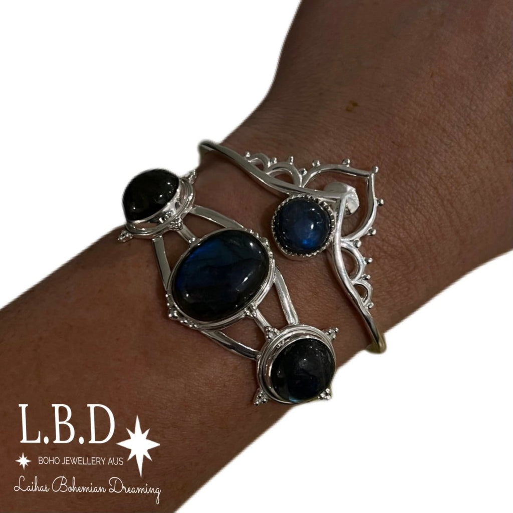 Laihas Handmade Daisly Boho Labradorite Bangle