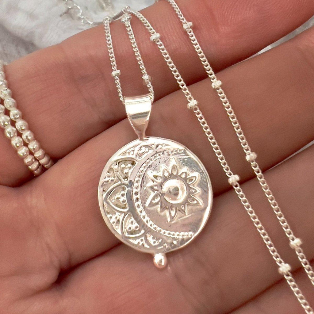 Laihas La Luna Sun and Moon Boho Necklace