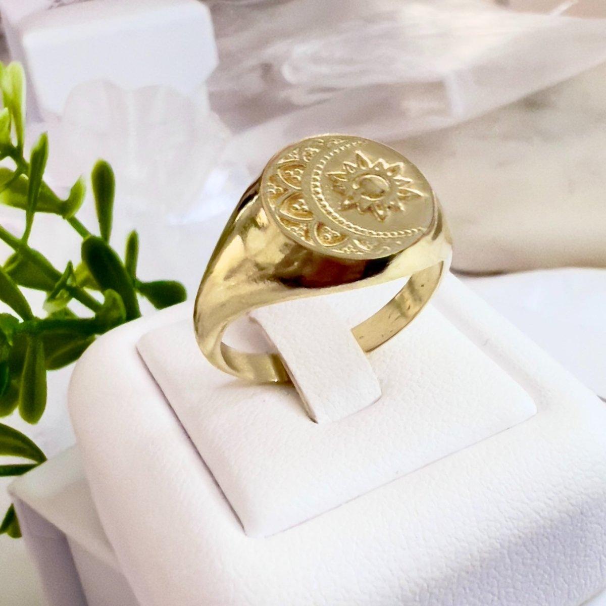 Laihas La Luna Sun Moon Gold Signet Ring
