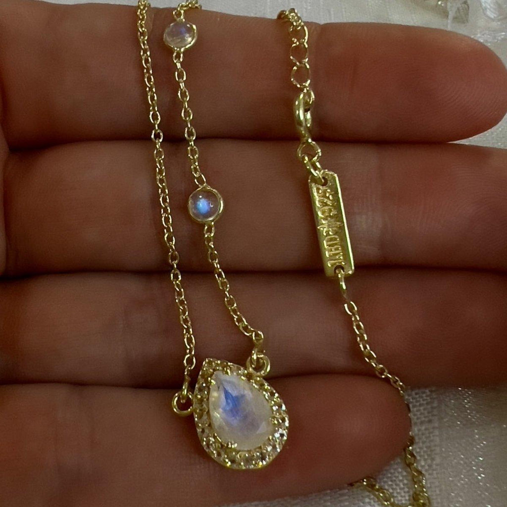 Laihas Luxury Gold Twinkle Topaz and Moonstone Necklace