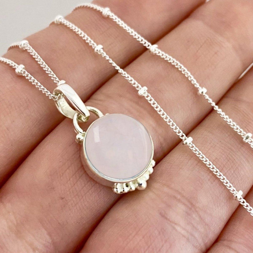 Laihas Peaceful Solitude Round Rose Quartz Necklace