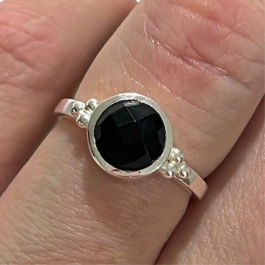 Laihas Posh Little Gypsy Black Onyx Ring
