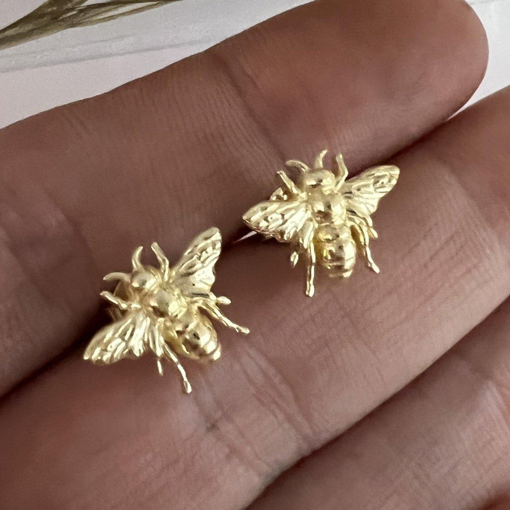 Laihas Prestige Large Gold Bee Studs