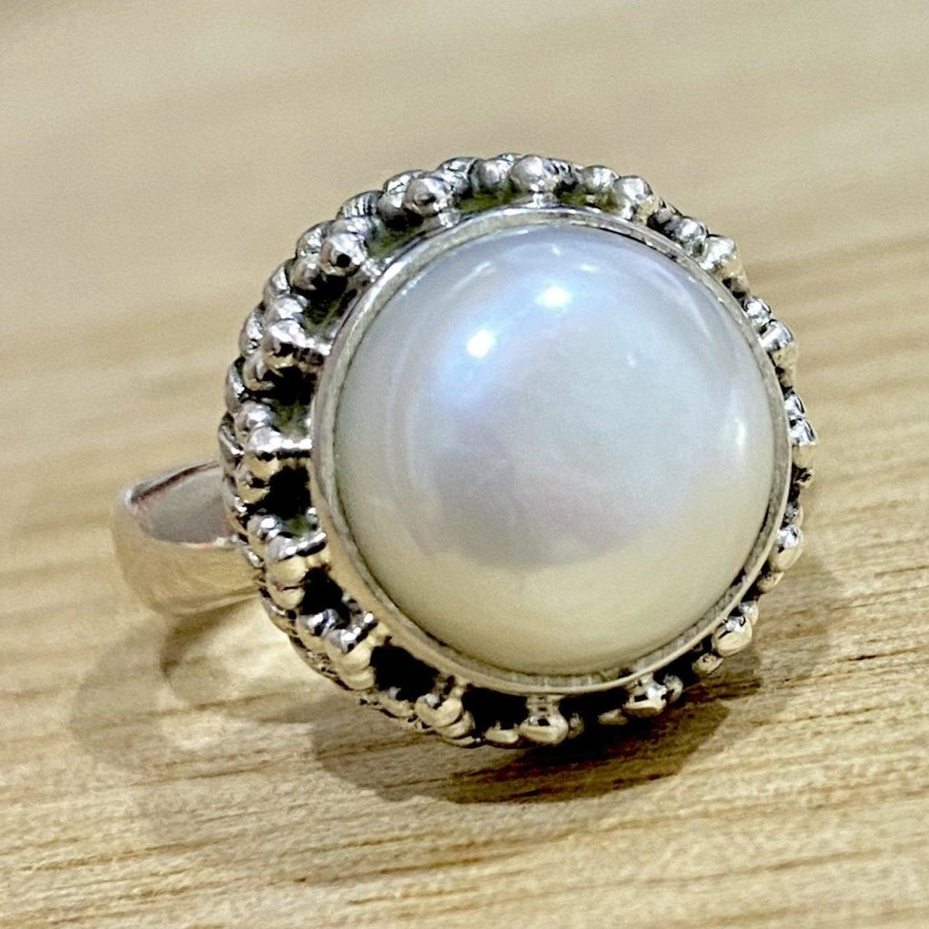 Laihas Stunning Round Genuine Pearl Ring