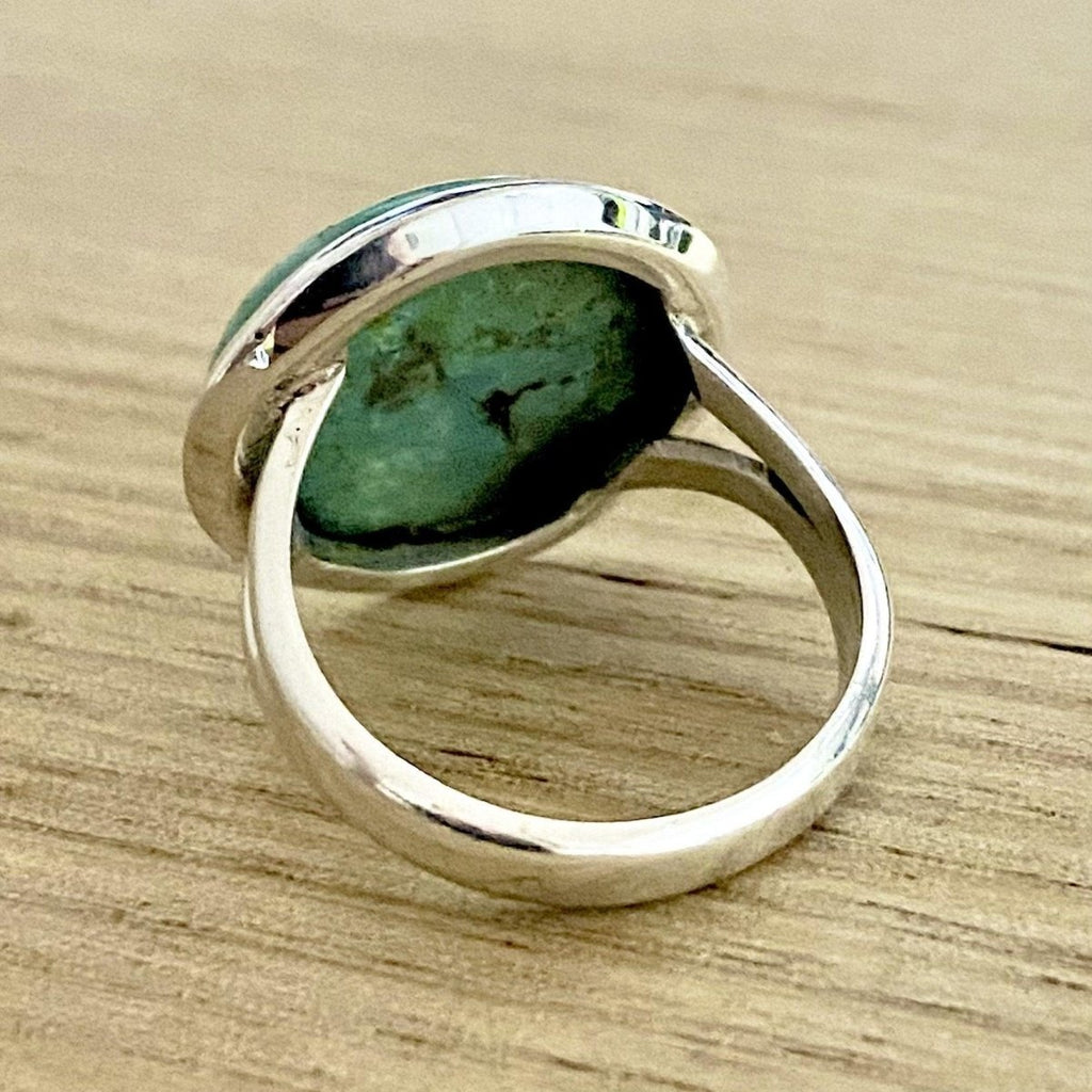 Laihas XLARGE Classic Chic Round Turquoise Ring