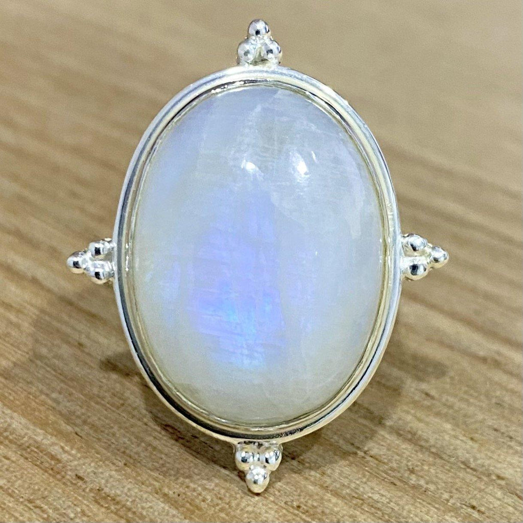 Laihas Zahli Oval Moonstone Ring