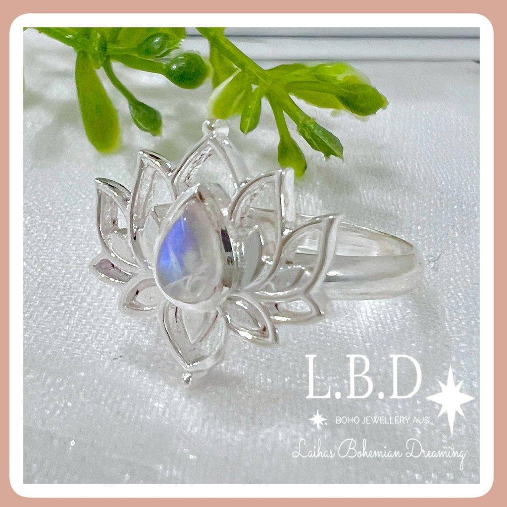 Moonstone Ring- Lotus Flower Ring