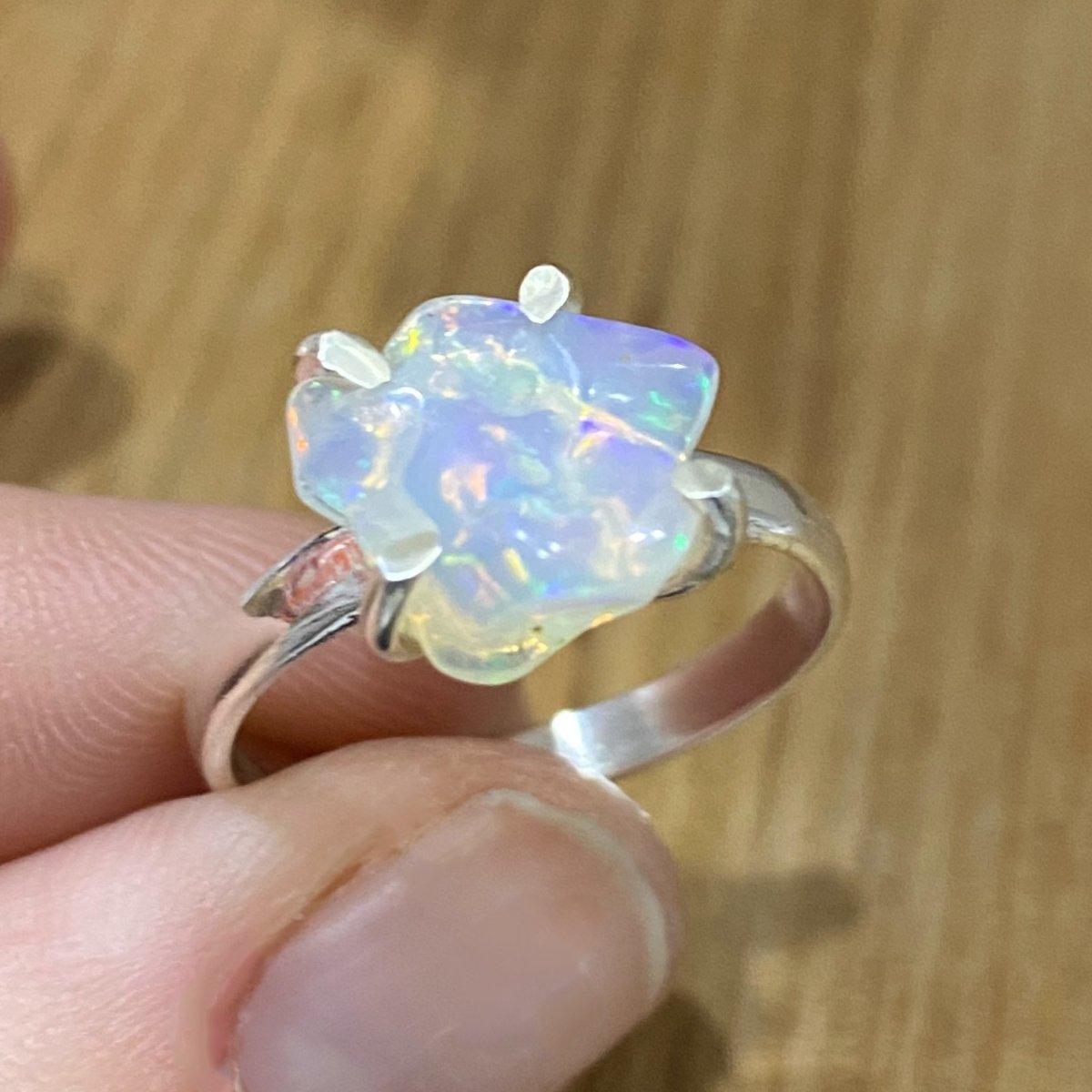 Signature 7mm Round Ring - 18k Gold Crystal Opal - Lost Sea Opals